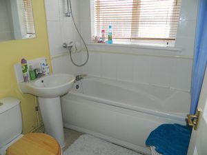 bathroom- click for photo gallery